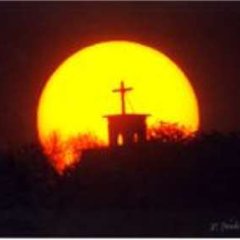 Harxheimer Kapelle mit Abendsonne