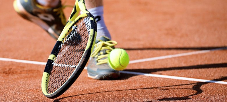 Bildbeschreibung: Tennisschläger / Bildnachweis: pixabay.com
